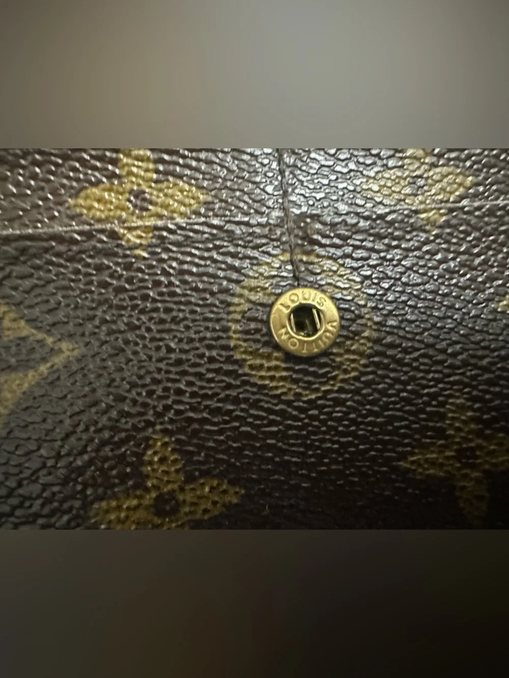 Louis Vuitton Monogram Sarah Wallet